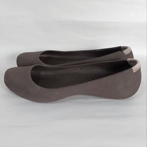 Crocs Women Brown Marnie Suede Tip Ballet Flat Size 8 Casual Comfort Slip-on